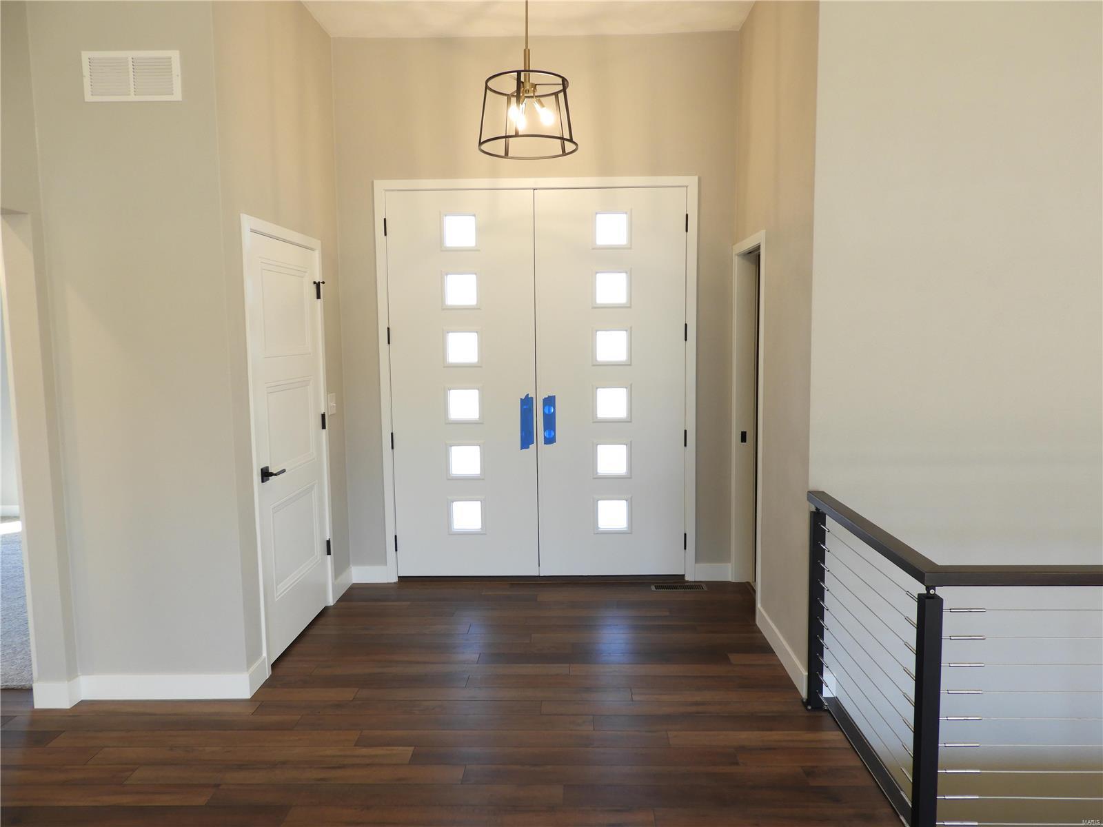 310 Kaleb Court Waterloo, IL 62298 - Photo 4 of 59 Gallery Image 4