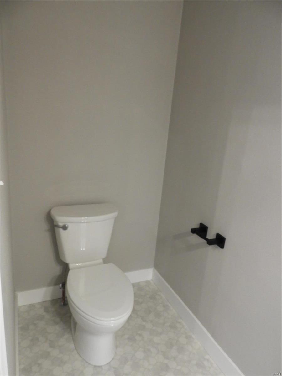 310 Kaleb Court Waterloo, IL 62298 - Photo 10 of 59 Gallery Image 10