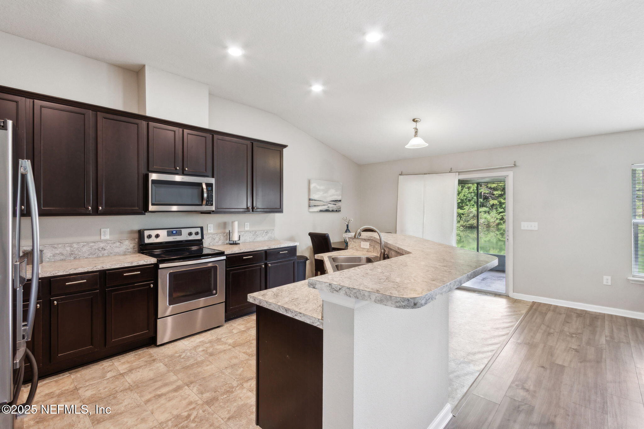 7197 Steventon Way Jacksonville, FL 32244 - Photo 18 of 58 Kitchen