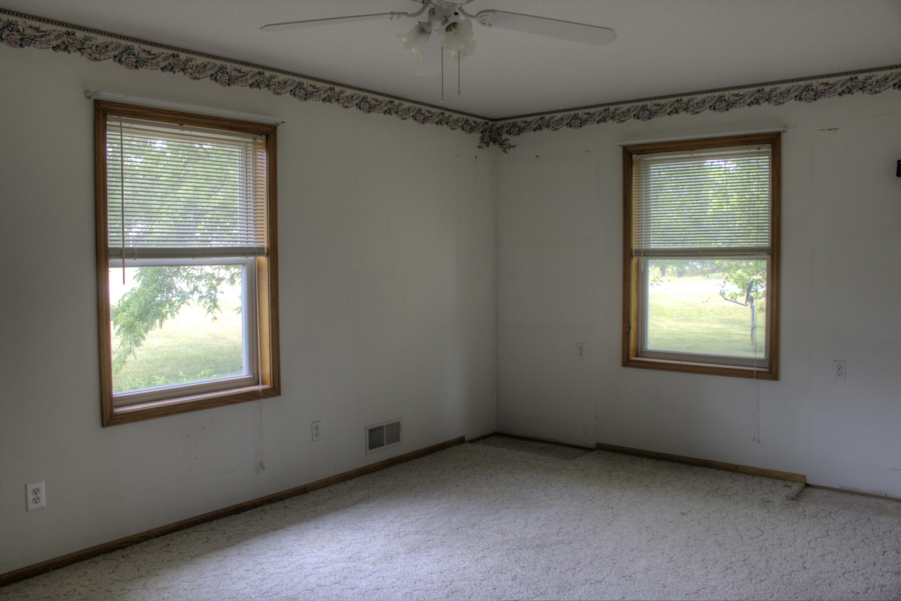 8015 Sanders Road Vestaburg, MI 48891 - Photo 10 of 14 Primary Bed