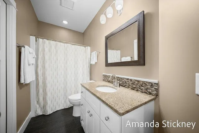 $1,225,000 | 4343 South Montcalm Avenue, Lowell, MI 49331