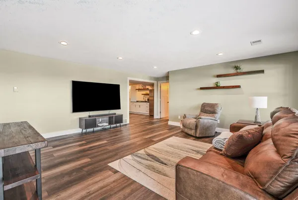 $1,175,000 | 4343 South Montcalm Avenue, Lowell, MI 49331