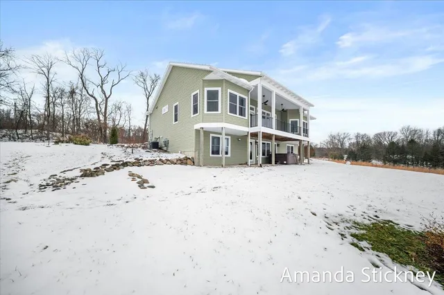 $1,225,000 | 4343 South Montcalm Avenue, Lowell, MI 49331