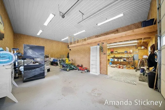 $1,225,000 | 4343 South Montcalm Avenue, Lowell, MI 49331