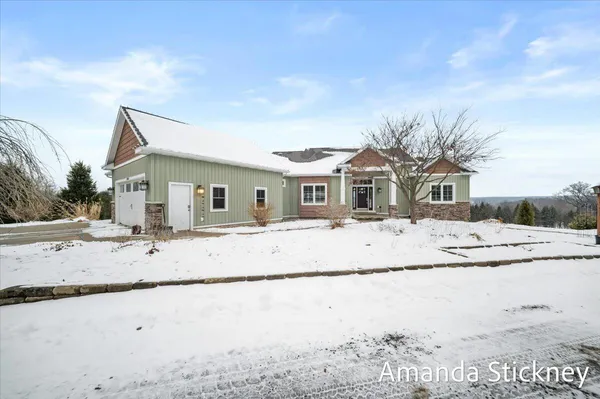 $1,175,000 | 4343 South Montcalm Avenue, Lowell, MI 49331