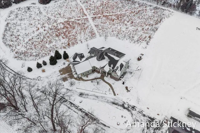 $1,225,000 | 4343 South Montcalm Avenue, Lowell, MI 49331