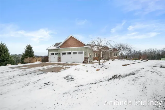 $1,225,000 | 4343 South Montcalm Avenue, Lowell, MI 49331