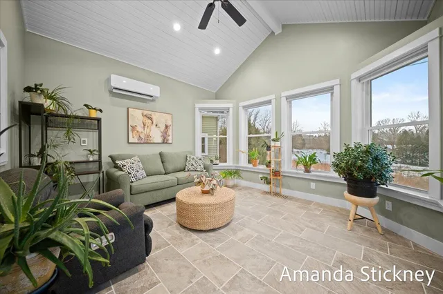 $1,225,000 | 4343 South Montcalm Avenue, Lowell, MI 49331