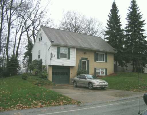 685 Blue Ridge Drive Plum, PA 15239 - Photo 1 of 5 Exterior Front.