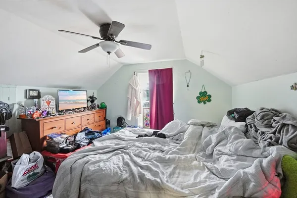 $320,000 | 81 School Street, North Brookfield, MA 01535