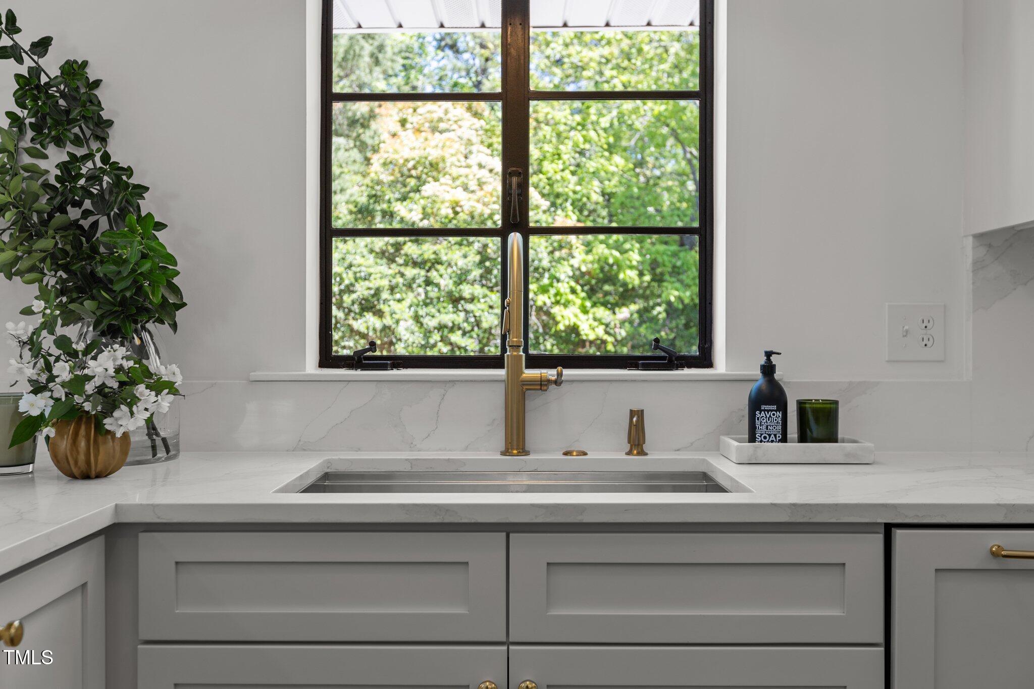 1310 Mayfair Road Raleigh, NC 27608 - Photo 18 of 56 Kitchen