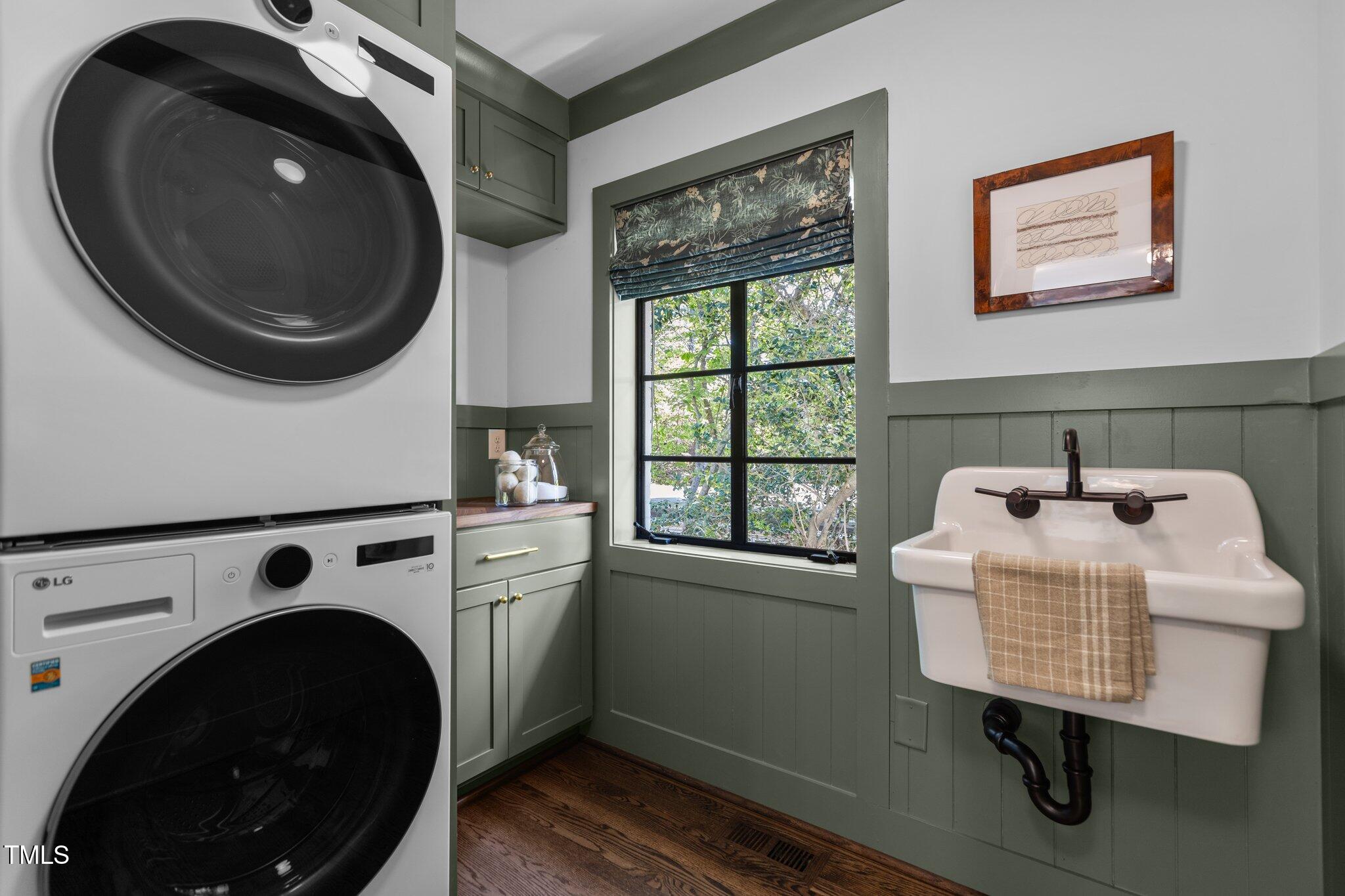 1310 Mayfair Road Raleigh, NC 27608 - Photo 26 of 56 Dedicated Laundry