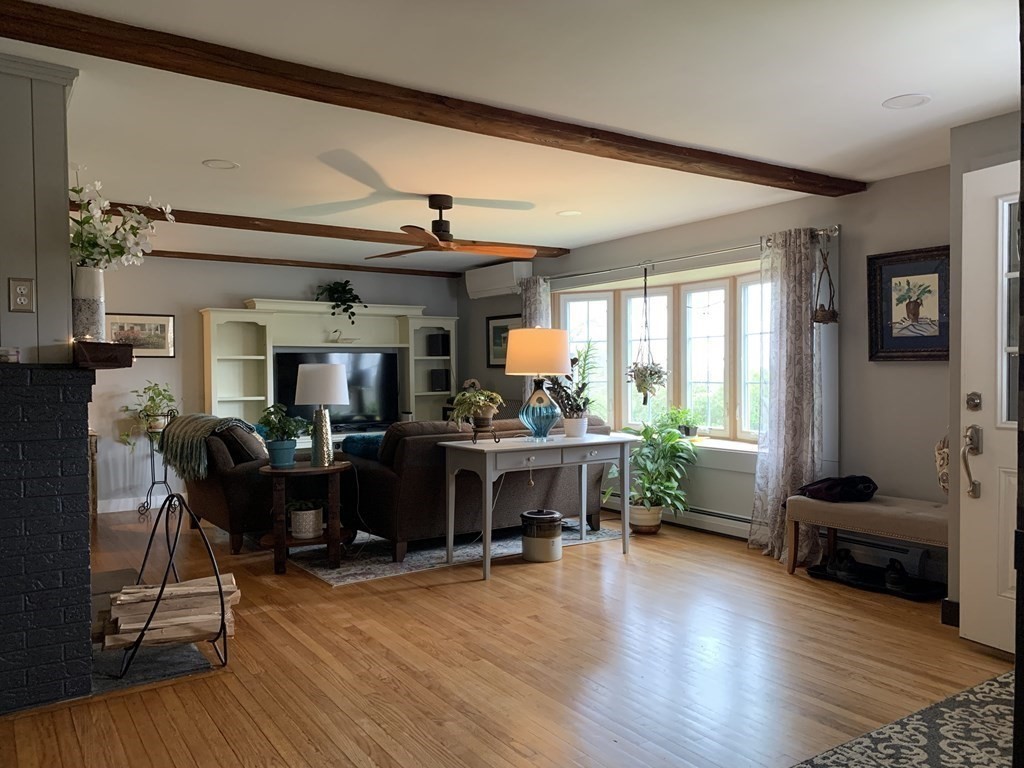 31 W Road Bernardston, MA 01337 - Photo 3 of 39 Gallery Image 3