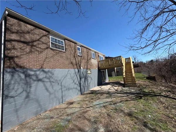 $269,500 | 329 Golden Gate Drive, Penn Hills, PA 15147