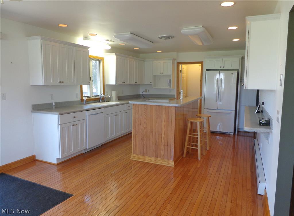 8081 Diagonal Road Streetsboro, OH 44241 - Photo 7 of 24 Updated kitchen with solid-surface countertops, updated appliances and cabinets