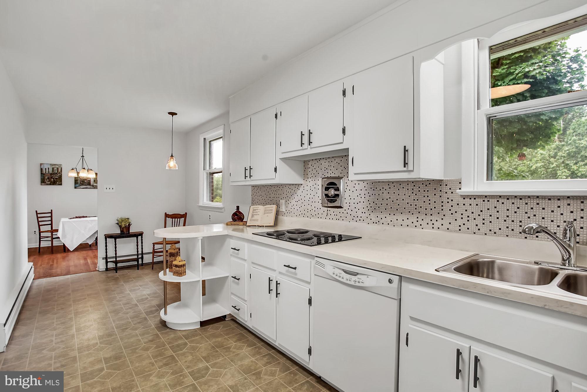 136 Yoder Road Harleysville, PA 19438 - Photo 11 of 31 Gallery Image 11