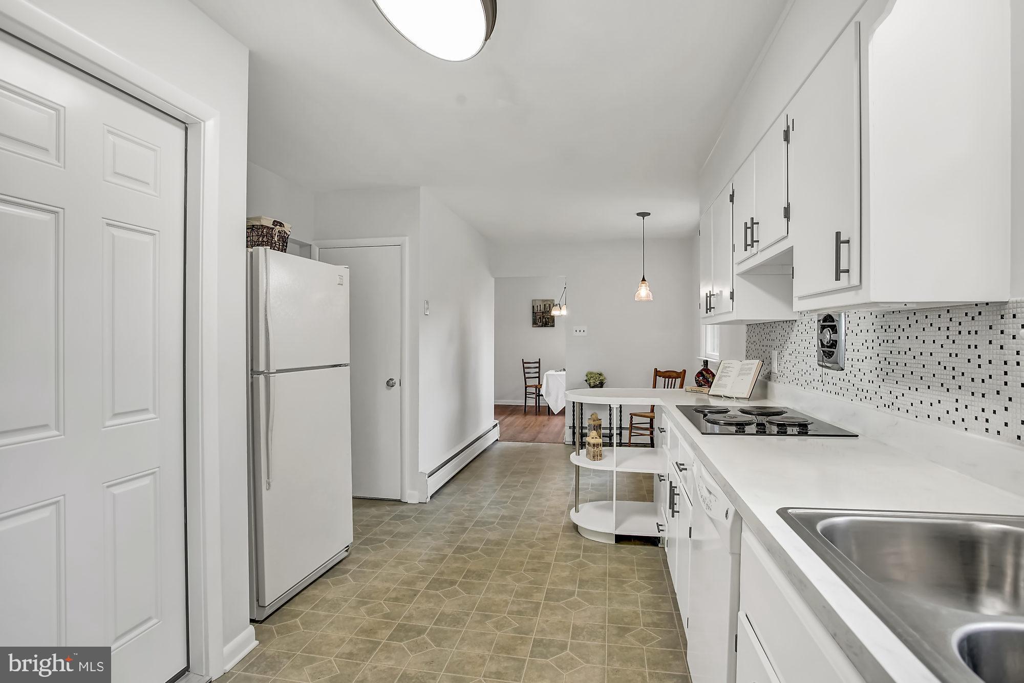 136 Yoder Road Harleysville, PA 19438 - Photo 12 of 31 Gallery Image 12