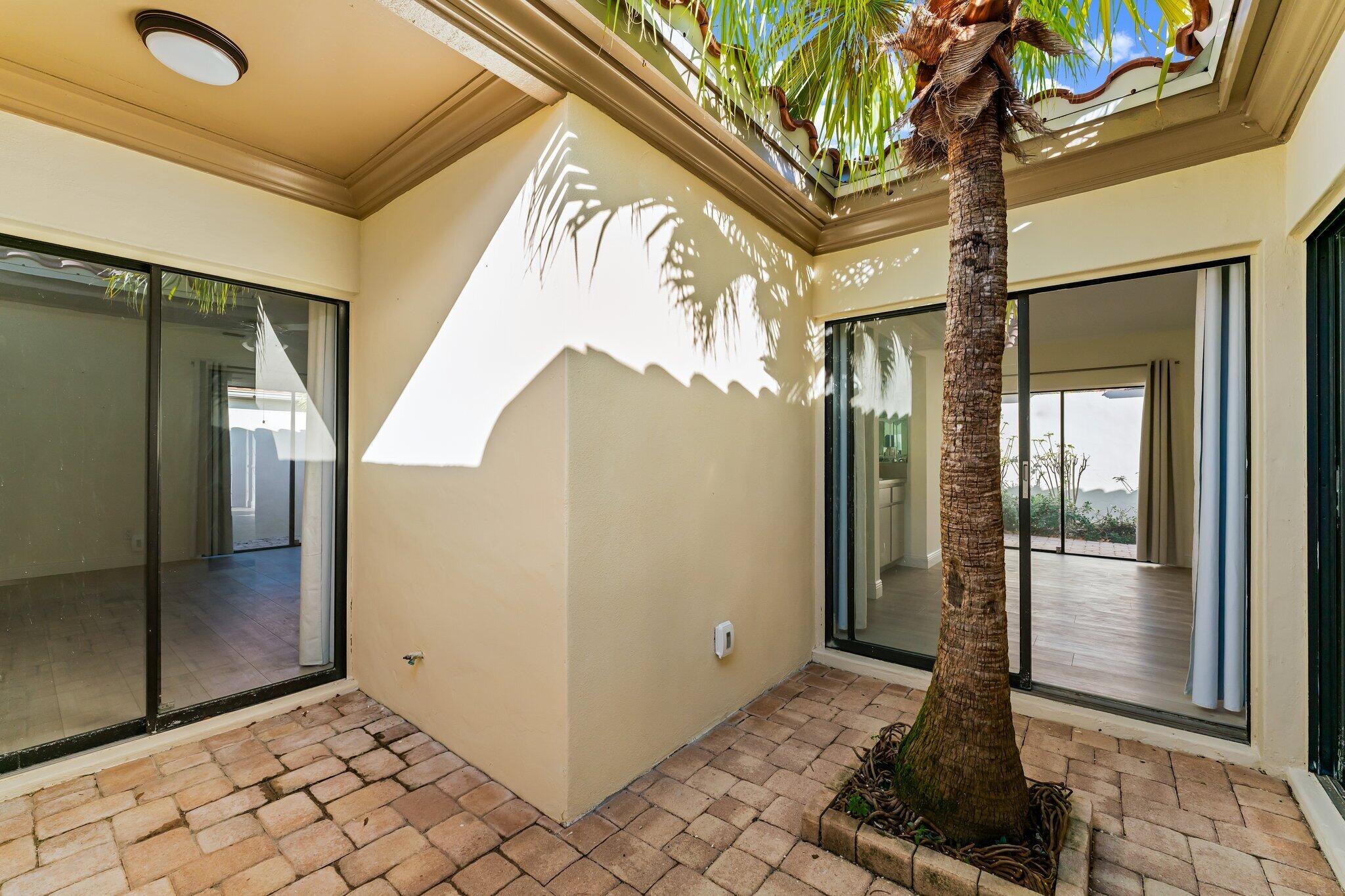 1483 Vía Del Sol Jupiter, FL 33477 - Photo 6 of 17 026-1483ViadelSol-Jupiter-SMALL