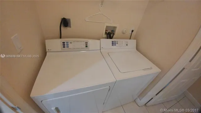 $2,900 | 6512 Hidden Cove Drive, Unit 33, Davie, FL 33314