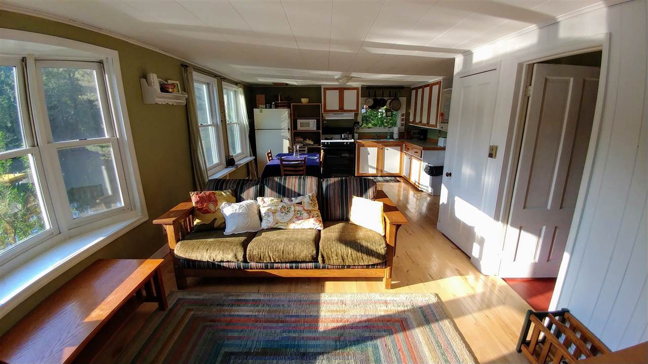 63 Cove Road Hinesburg, VT 05461 - Photo 6 of 21 Gallery Image 6