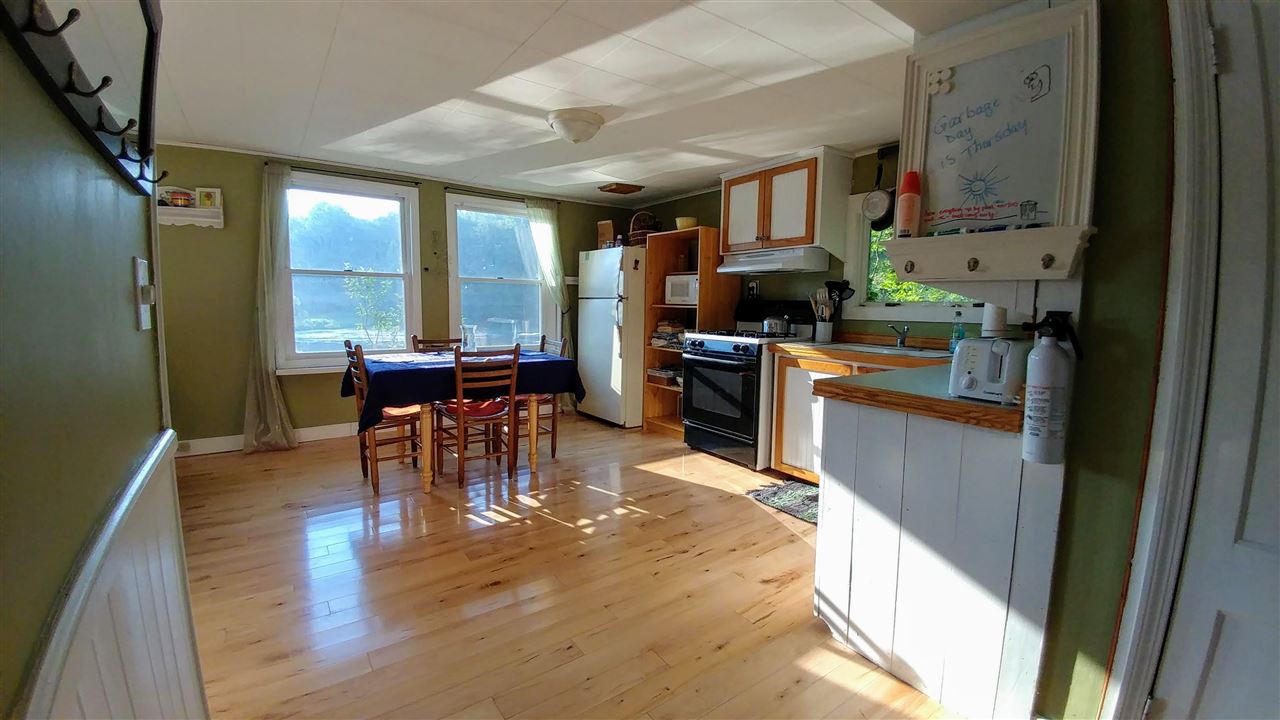 63 Cove Road Hinesburg, VT 05461 - Photo 9 of 21 Gallery Image 9