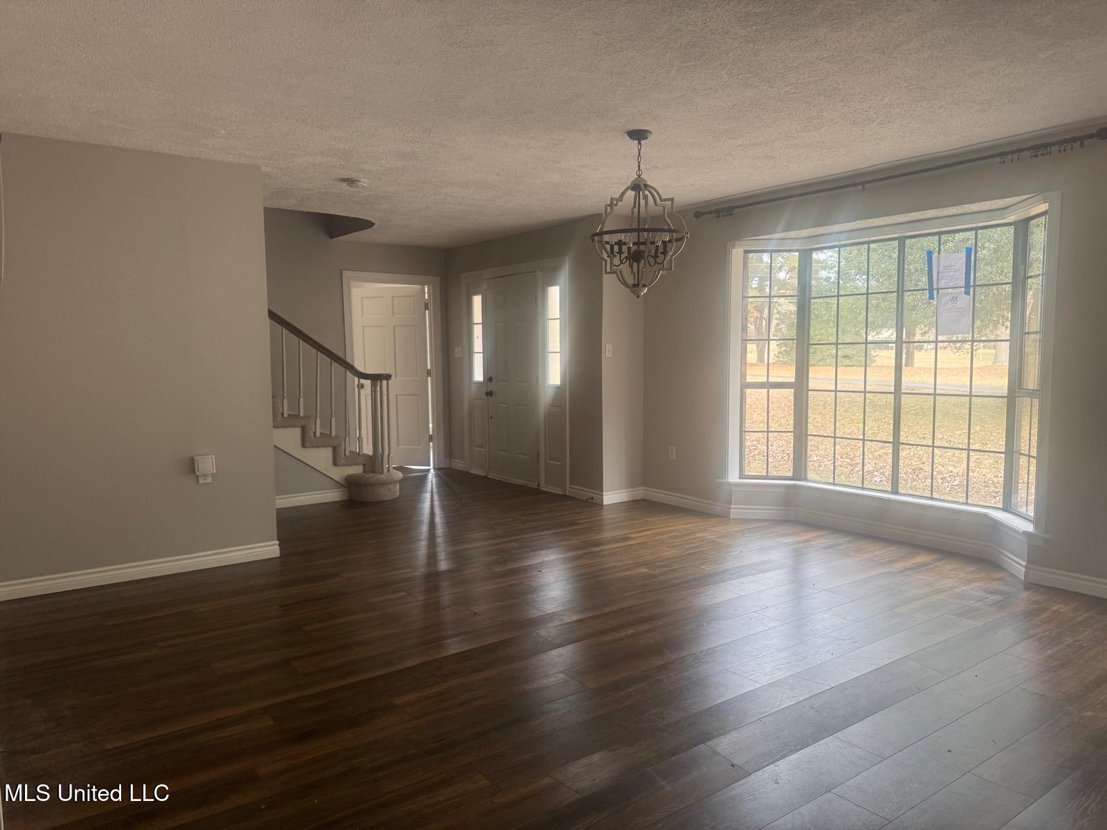 7 Rolling Hill Road Vicksburg, MS 39183 - Photo 3 of 22 7