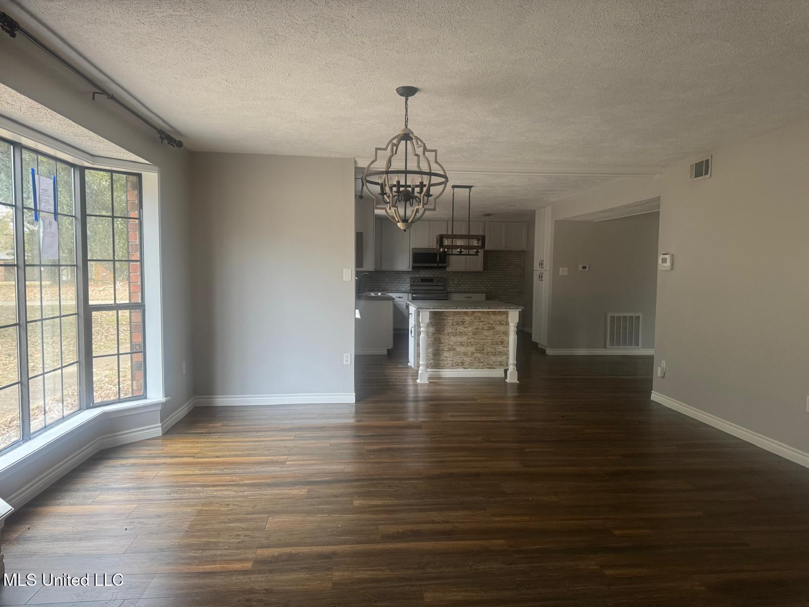 7 Rolling Hill Road Vicksburg, MS 39183 - Photo 4 of 22 14