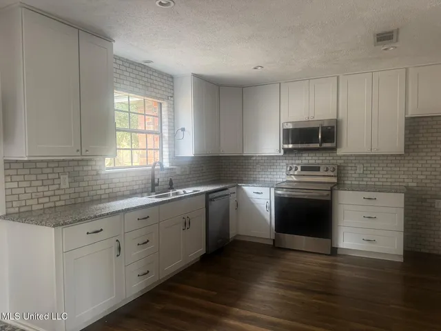 $312,000 | 7 Rolling Hill Road, Vicksburg, MS 39183