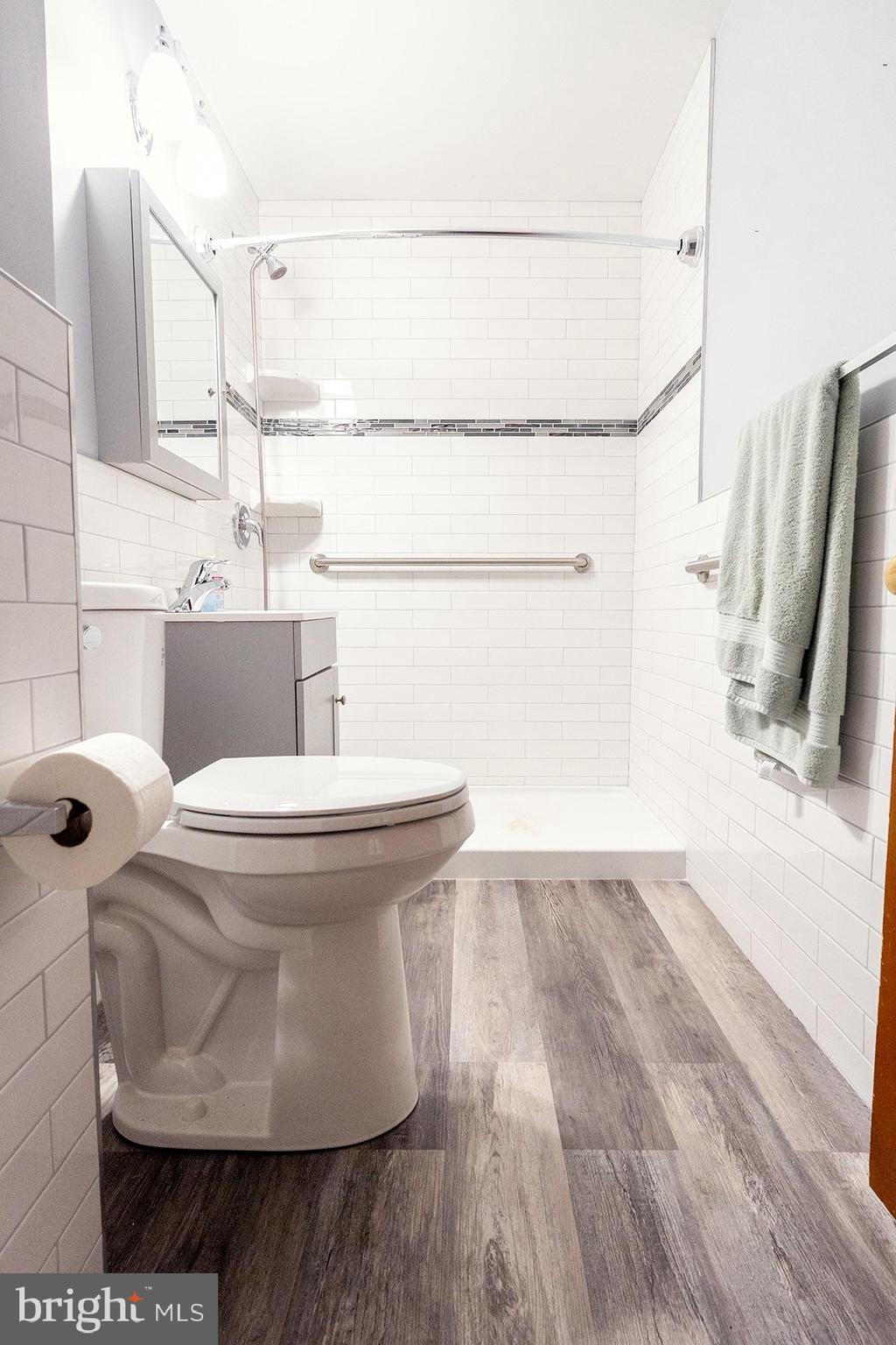 903 Lower Ferry Road Ewing, NJ 08628 - Photo 15 of 25 Beautiful Renovated Full Bath