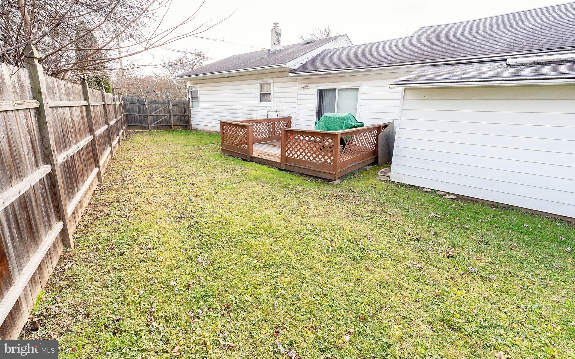 903 Lower Ferry Road Ewing, NJ 08628 - Photo 23 of 25 Fenced Back Yard