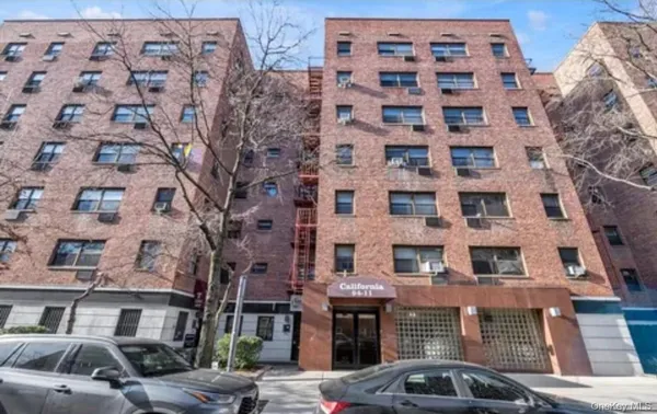 $228,883 | 94-11 60th Avenue, Unit 4A | Elmhurst