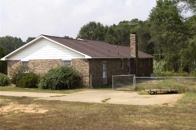 325 Tillotson Road Anderson, SC 29621 - Photo 3 of 4