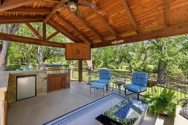 $1,100,000 | 4709 Melrose Park Court, Colleyville, TX 76034