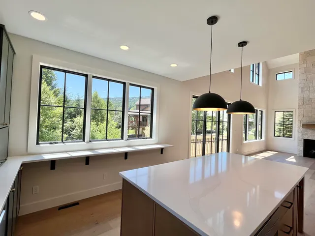 $1,550,000 | 3 Overbrook Drive, Unit OUTLOOK, West Dover, VT 05356