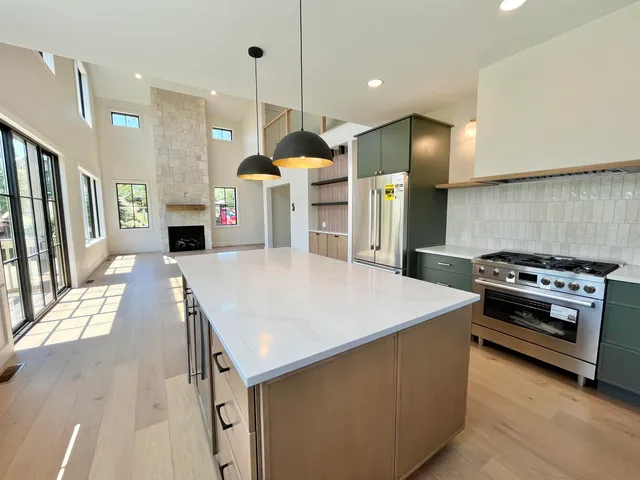 $1,550,000 | 3 Overbrook Drive, Unit OUTLOOK, West Dover, VT 05356