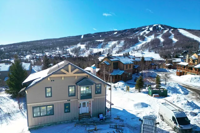 $1,550,000 | 3 Overbrook Drive, Unit OUTLOOK, West Dover, VT 05356