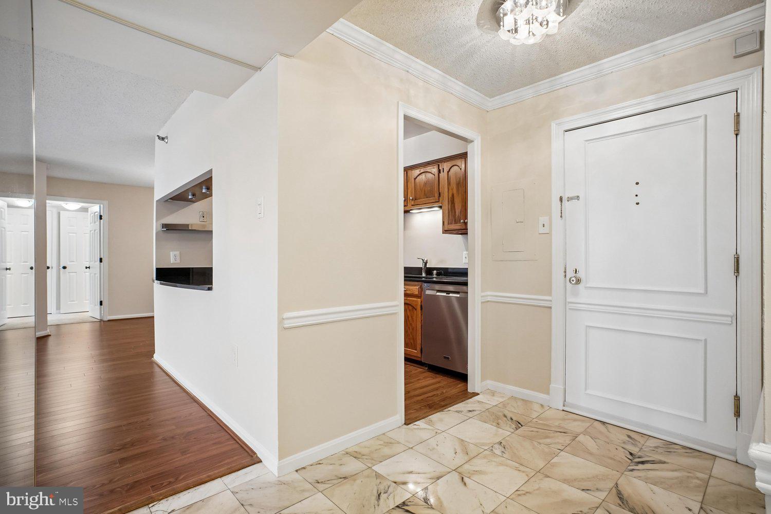 1301 North Courthouse Road, Unit 1612 Arlington, VA 22201 - Photo 3 of 52 Foyer w/Tile Floors