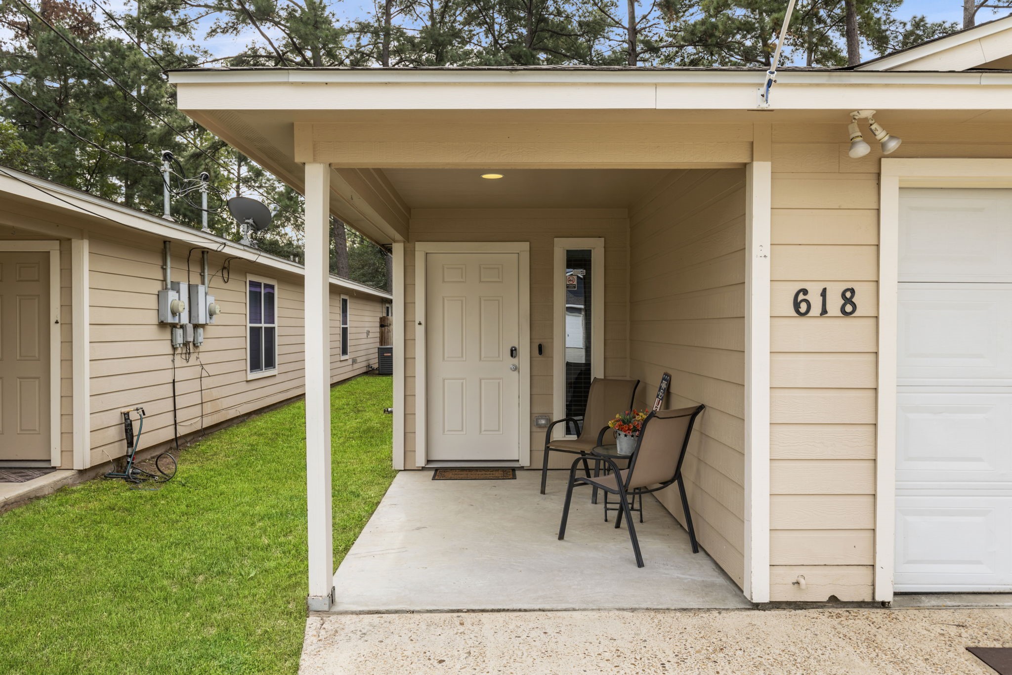 620 Foster Street Tomball, TX 77375 - Photo 2 of 22