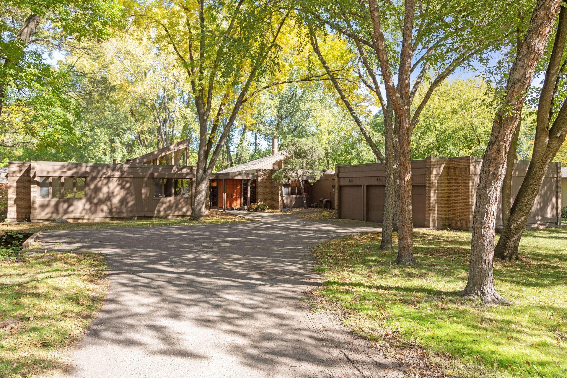 9804 Oak Ridge Trail Minnetonka, MN 55305 - Photo 1 of 1 Gallery Image 1