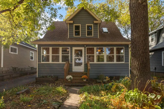 $299,000 | 3208 24th Avenue South, Minneapolis, MN 55406