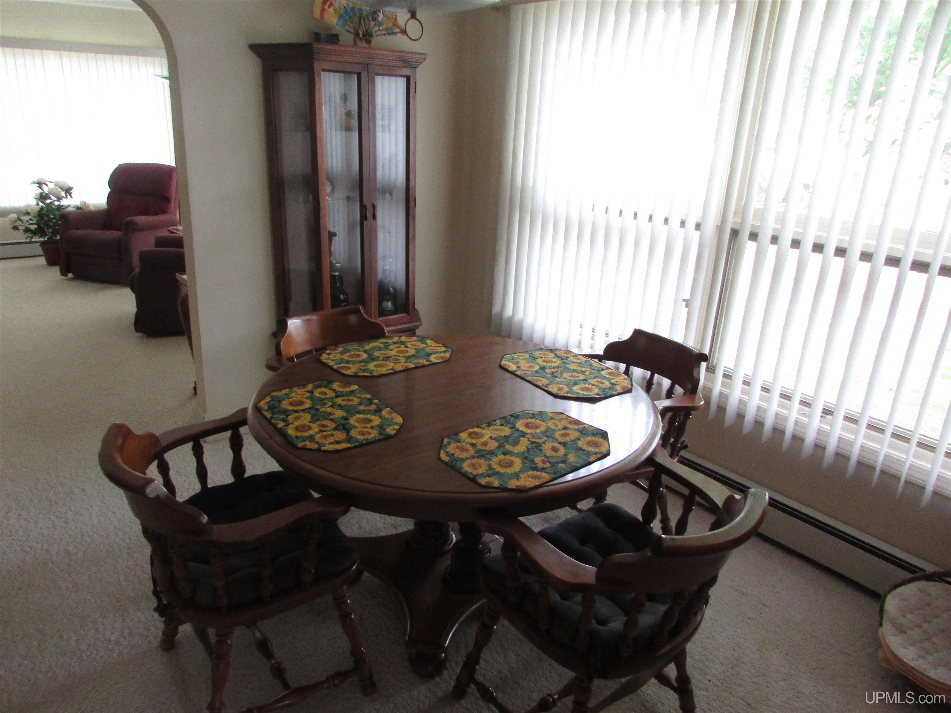 105 West Fall Street L'Anse, MI 49946 - Photo 10 of 28