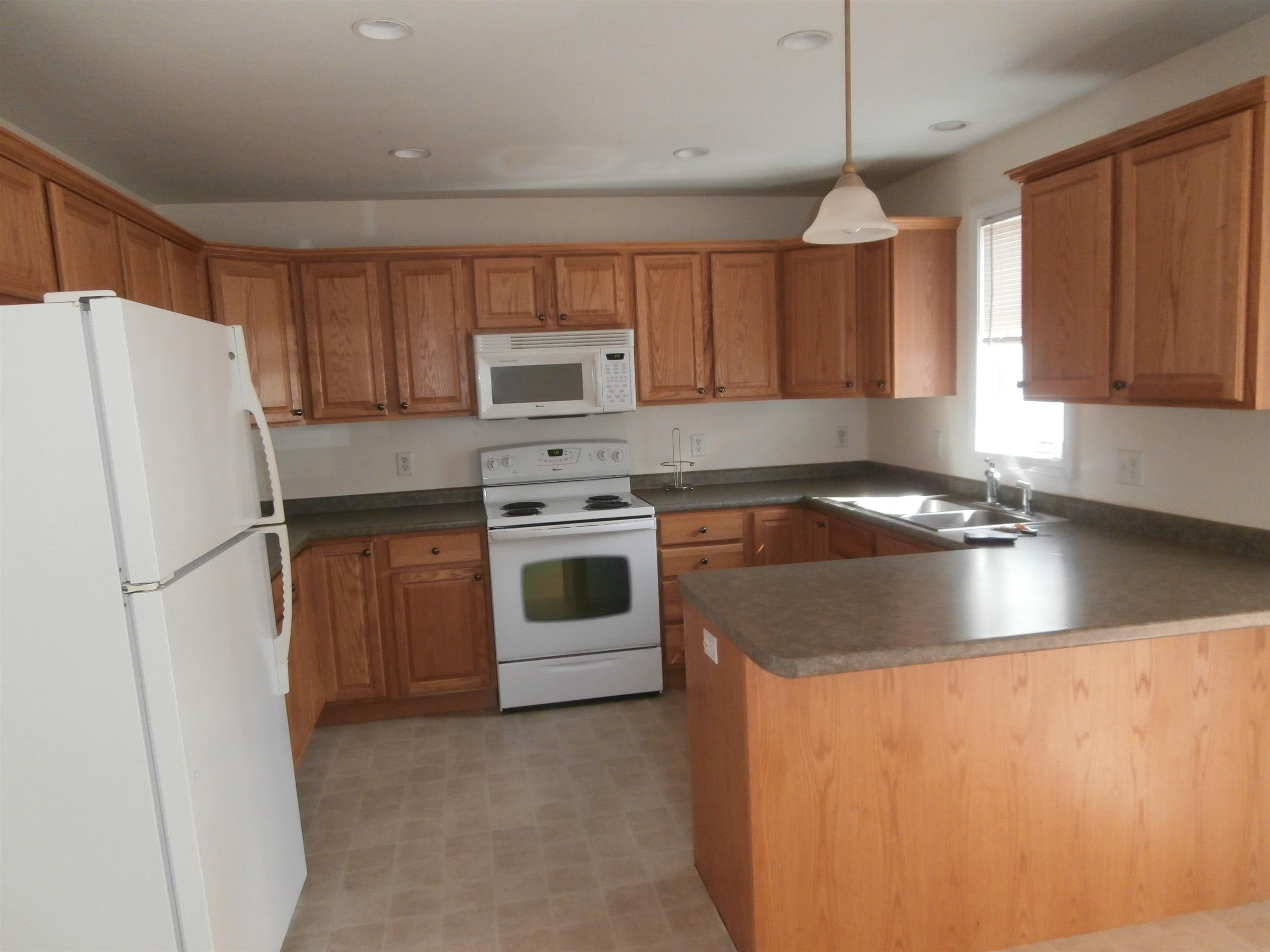 5-11 Gordon Lane Rochester, NH 03867 - Photo 14 of 16