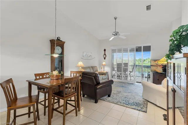 $375,000 | 278 Newport Drive, Unit 206, Naples, FL 34114