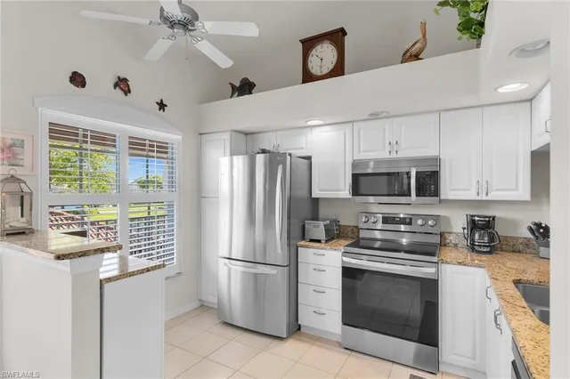 $375,000 | 278 Newport Drive, Unit 206, Naples, FL 34114