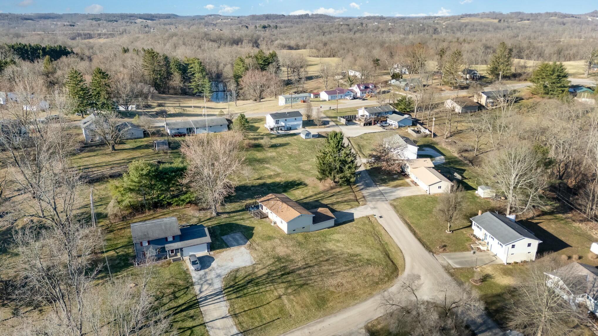 12850 Ridgeview Drive New Concord, OH 43762 - Photo 41 of 42 tempImagesZxwYg