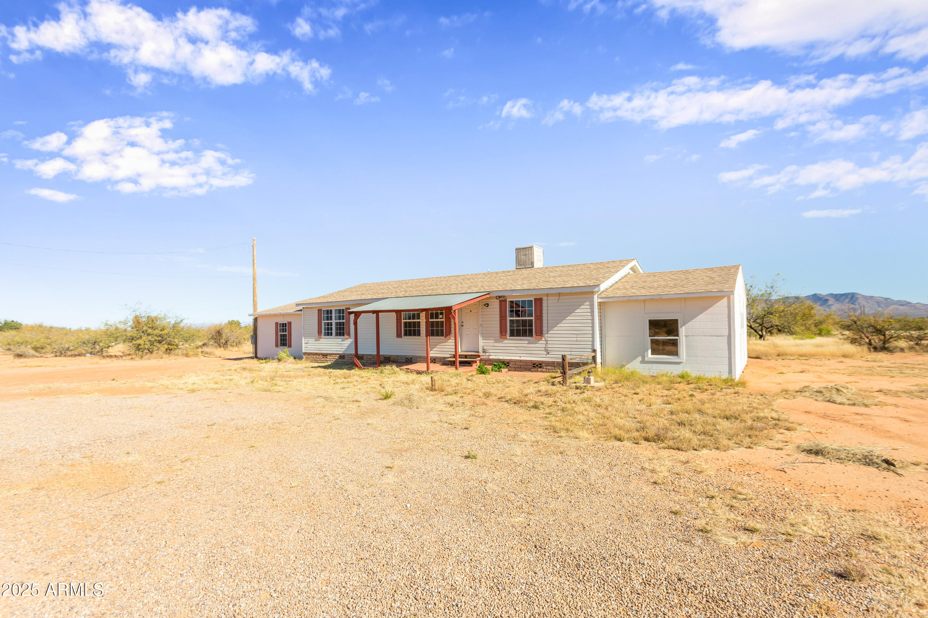 6711 South Rockspring Lane Hereford, AZ 85615 - Photo 32 of 40 IMG_5338