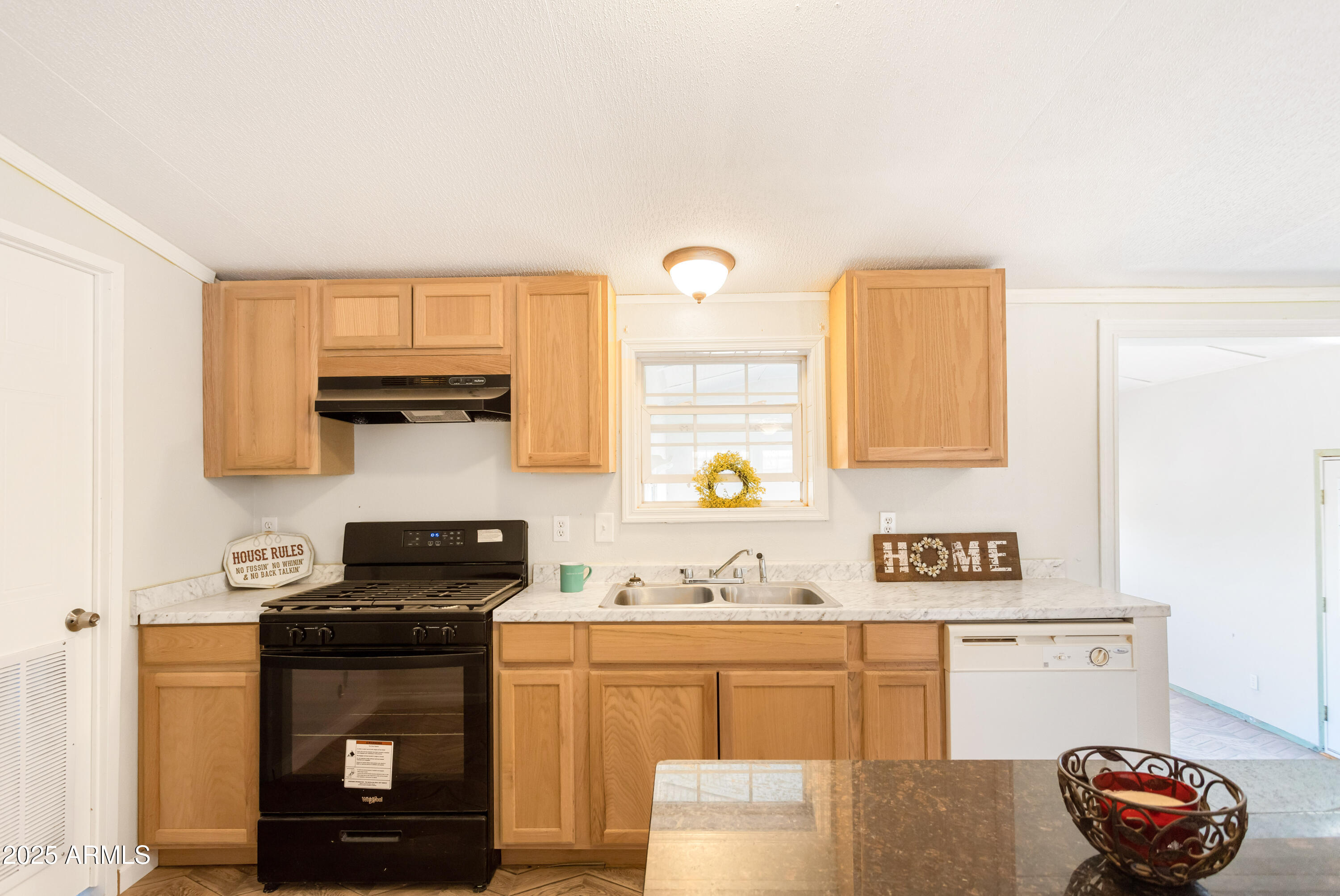 6711 South Rockspring Lane Hereford, AZ 85615 - Photo 9 of 40 IMG_5348