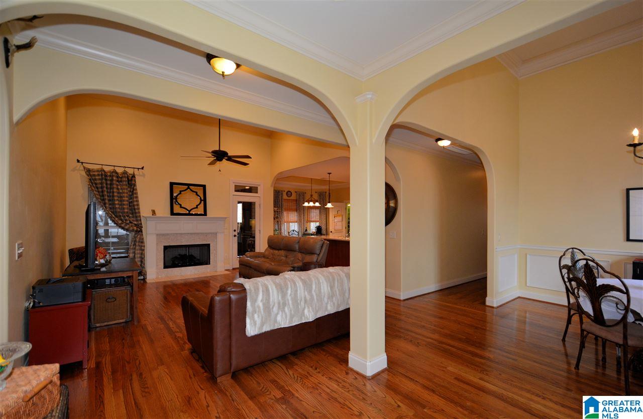 141 Walters Cove Sterrett, AL 35147 - Photo 5 of 45