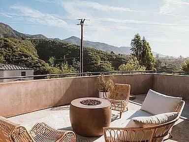 331 Sherman Road Santa Barbara, CA 93103 - Photo 4 of 18 a view of a balcony with chair