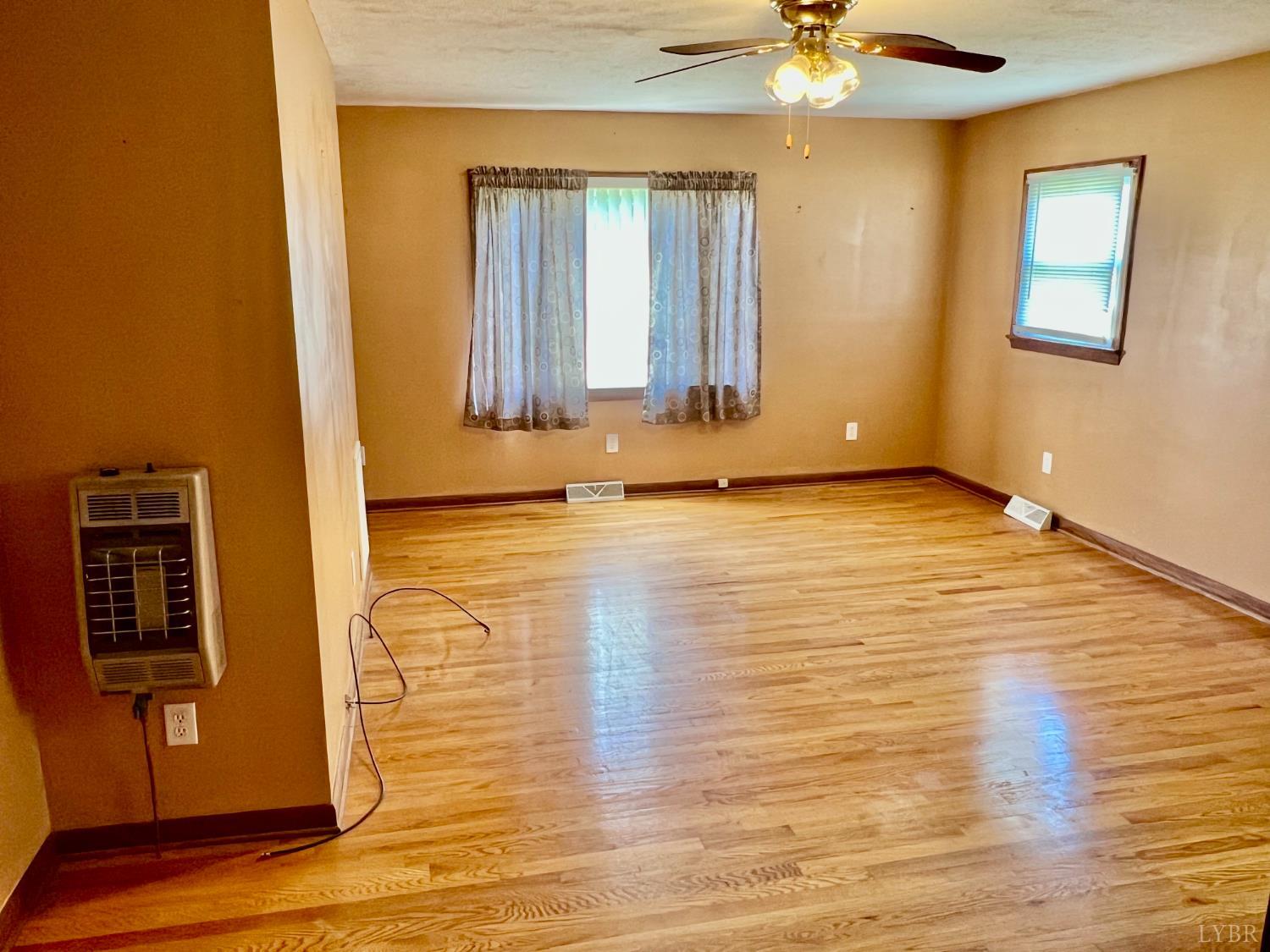457 Amelon Road Madison Heights, VA 24572 - Photo 15 of 32